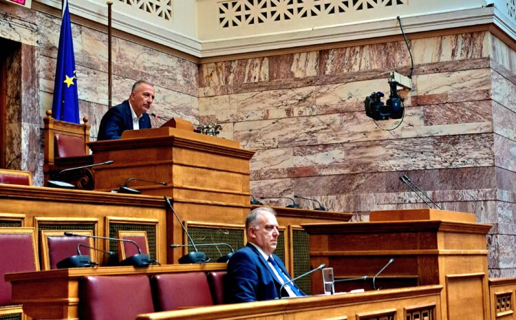  Στ. Καλαφάτης:”Ουσιαστική συμβολή των Βουλευτών στη χάραξη της κυβερνητικής πολιτικής”