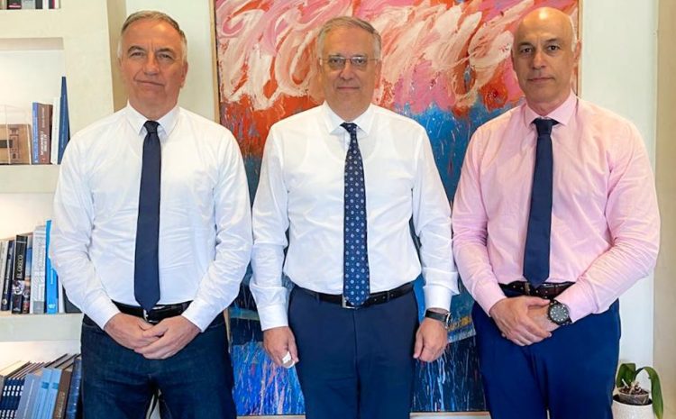  Συνεργασία του Εθνικού Αστεροσκοπείου Αθηνών με τη NASA και τη Ευρωπαϊκή Διαστημική Υπηρεσία για την επικοινωνία ελληνικών αστεροσκοπείων μέσω λέιζερ με διαστημόπλοιο στον Άρη