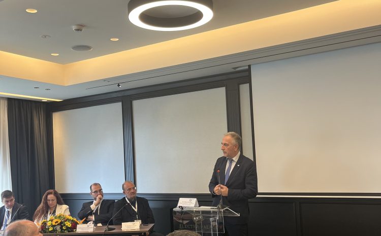 Στ. Καλαφάτης: «Ενισχύουμε την έρευνα και την εφαρμογή νέων τεχνολογιών στις μεταφορές»
