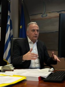 Σταύρος Καλαφάτης: “Η καινοτομία και οι νέες τεχνολογίες δίνουν λύσεις στα προβλήματα των μικρομεσαίων επιχειρήσεων της Θεσσαλονίκης”