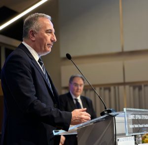 Σταύρος Καλαφάτης: “Στηρίζουμε κάθε προσπάθεια που ενισχύει την ποιότητα ζωής των πολιτών και προάγει την ανθρώπινη διάσταση της έρευνας και καινοτομίας”