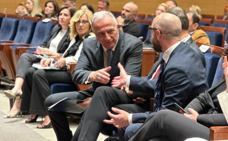  Σταύρος Καλαφάτης από το Aristotle Innovation Forum: «Η καινοτομία είναι η νέα μας παράδοση – Χτίζουμε τη Θεσσαλονίκη του 2030 ως Ψηφιακό Λιμένα της ΝΑ Ευρώπης»