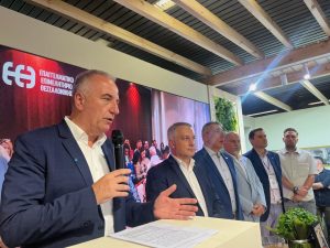 Σταύρος Καλαφάτης από τα εγκαίνια της «Βιοτεχνικής Πύλης» στη 90ή ΔΕΘ: «Δημιουργούμε περισσότερες ευκαιρίες ανάπτυξης και για τις μικρομεσαίες επιχειρήσεις»§